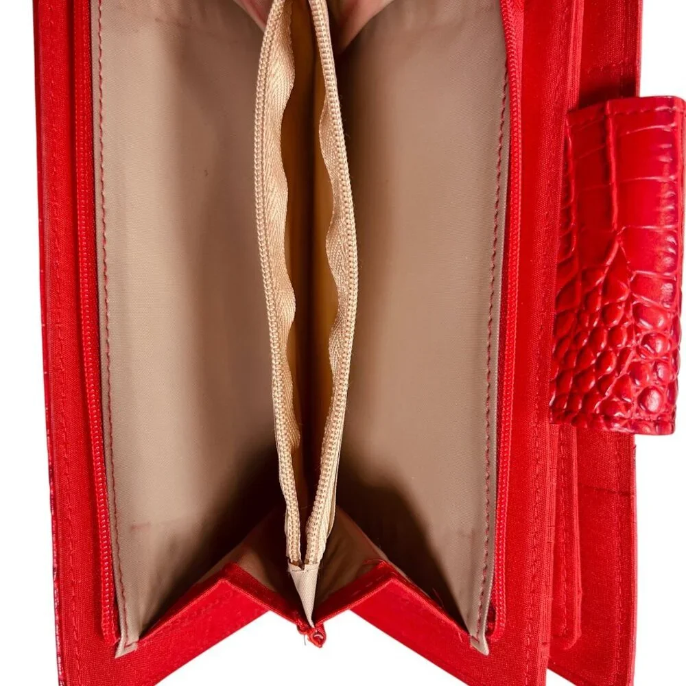 Buxton Red Vegan Leather Wallet Embossed Croc Ostrich Buckle Clasp Silver